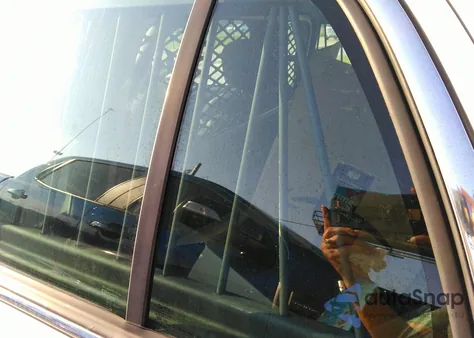 2007 Ford Crown Victoria Police/Police Interceptor z USA, uszkodzony, nr VIN 2FAFP71W87X115805